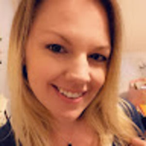 Meet your Posher, Abigail